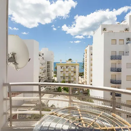 Seashore Rosamar Apartment